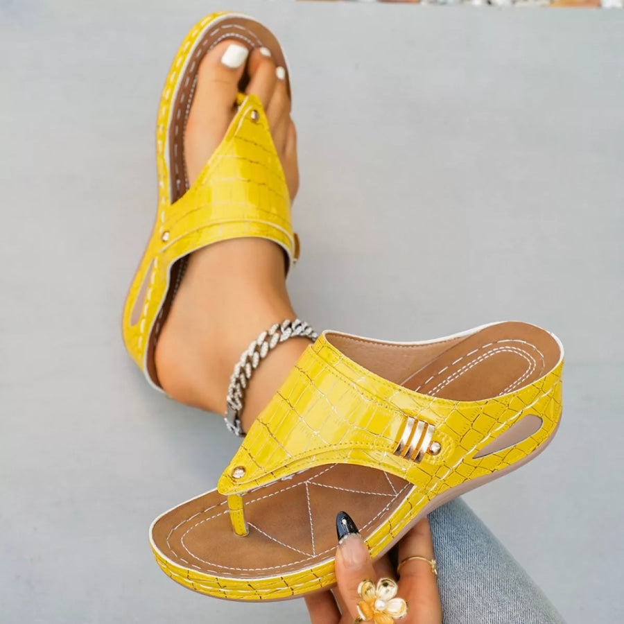 Toe Post Wedge Sandals Apparel and Accessories