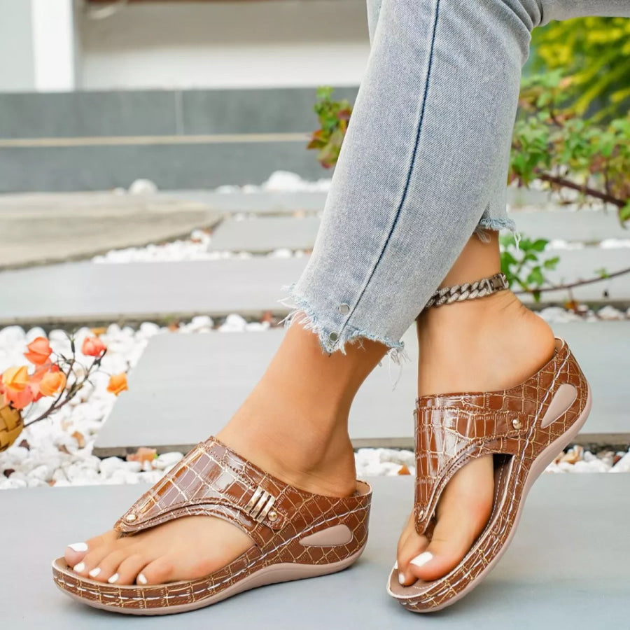 Toe Post Wedge Sandals Brown / 36 Apparel and Accessories