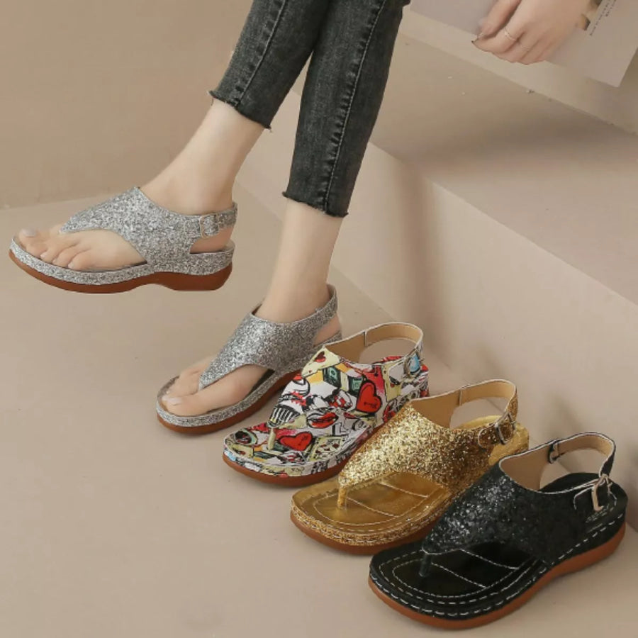Toe Post Wedge Sandals Playing Cards / 36 Apparel and Accessories