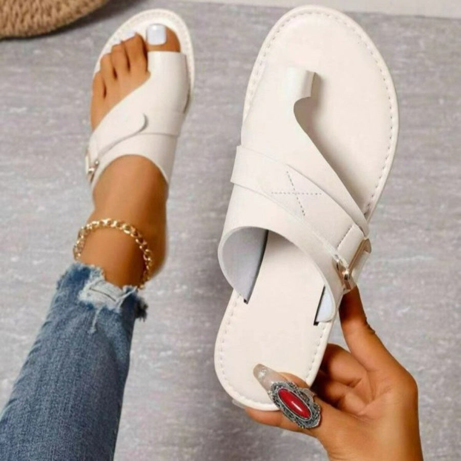 Toe Ring Buckle Sandals Apparel and Accessories