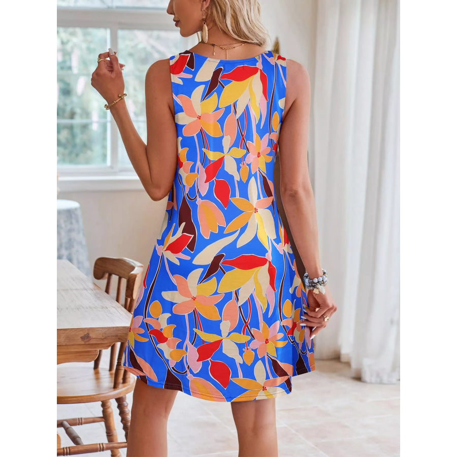 Tropical Leaf Print V-Neck Sleeveless Dress Apparel and Accessories