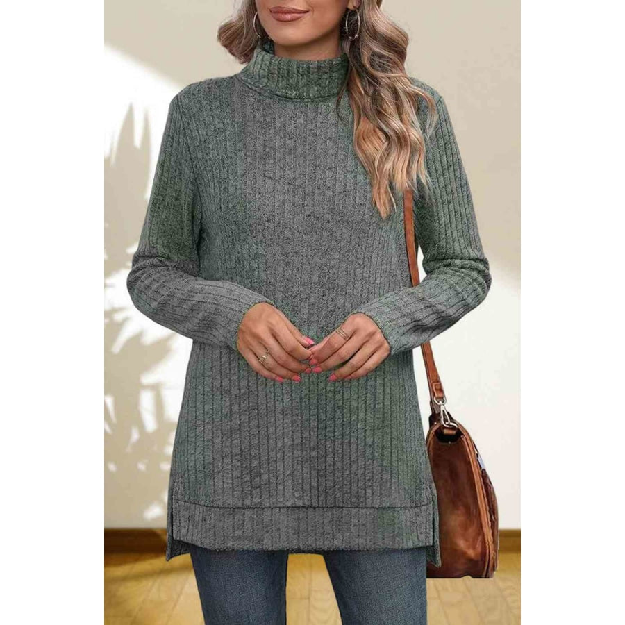 Turtleneck High Low Top