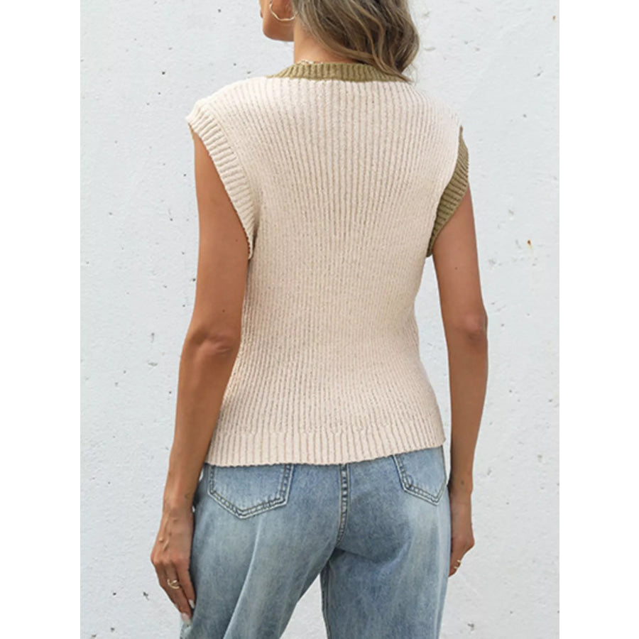 Two-Tone Sleeveless Knit Cardigan Apparel and Accessories