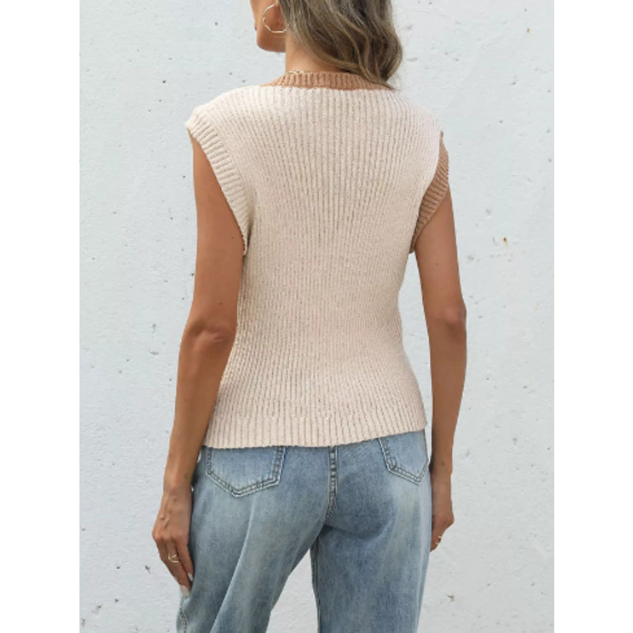 Two-Tone Sleeveless Knit Cardigan Apparel and Accessories