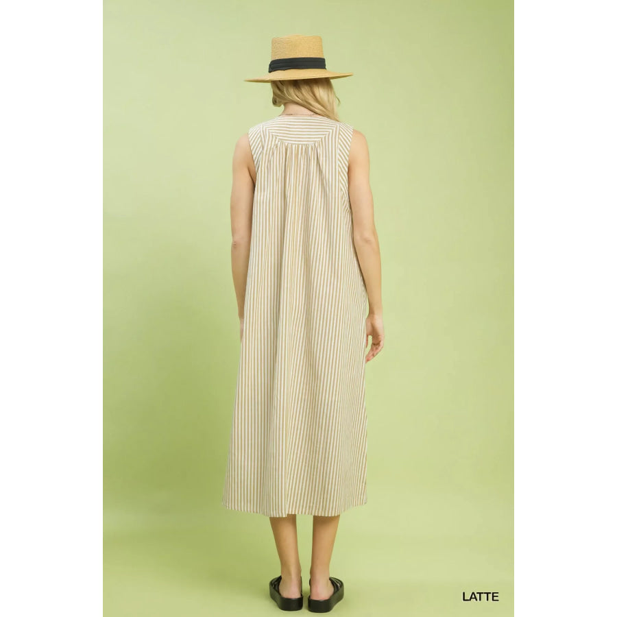 Umgee Chevron Stripe Sleeveless Midi Dress Apparel and Accessories
