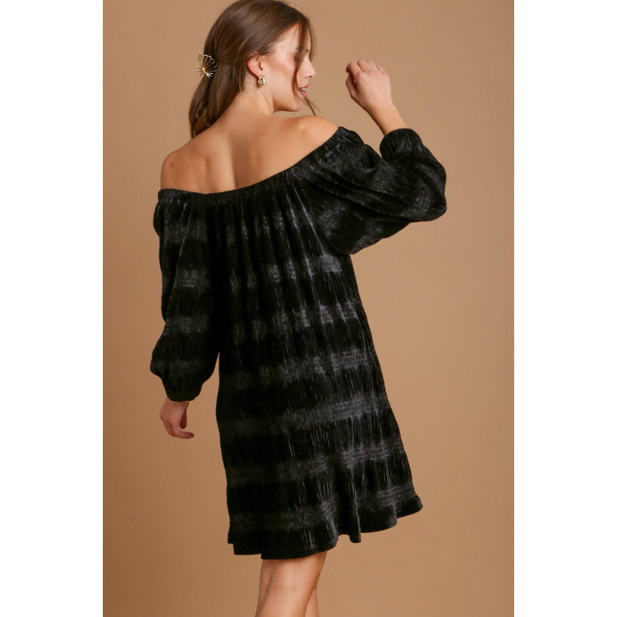 Umgee Off-Shoulder Balloon Sleeve Velvet Mini Dress Apparel and Accessories