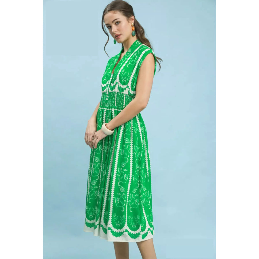 Umgee Sleeveless Smocked Midi Dress Apparel and Accessories