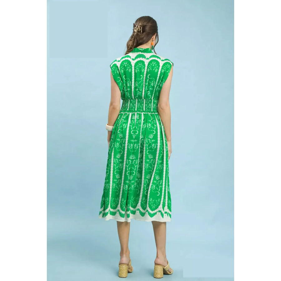 Umgee Sleeveless Smocked Midi Dress Apparel and Accessories
