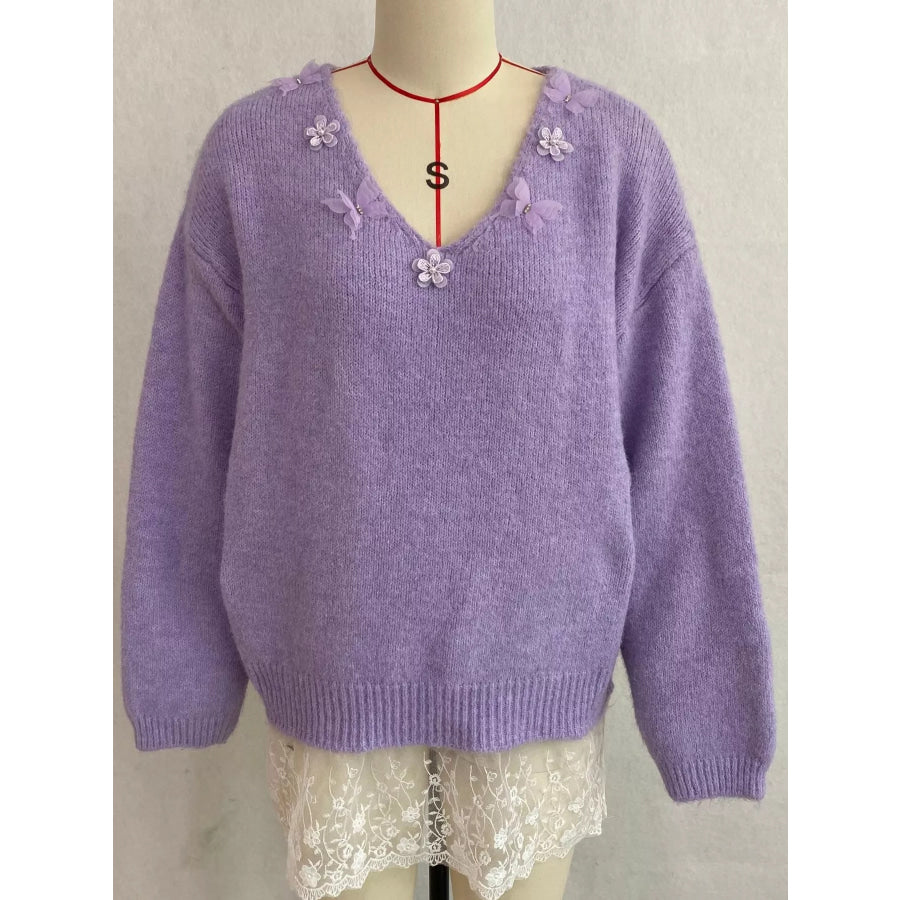 V-Neck Floral Applique Lace Hem Sweater Apparel and Accessories