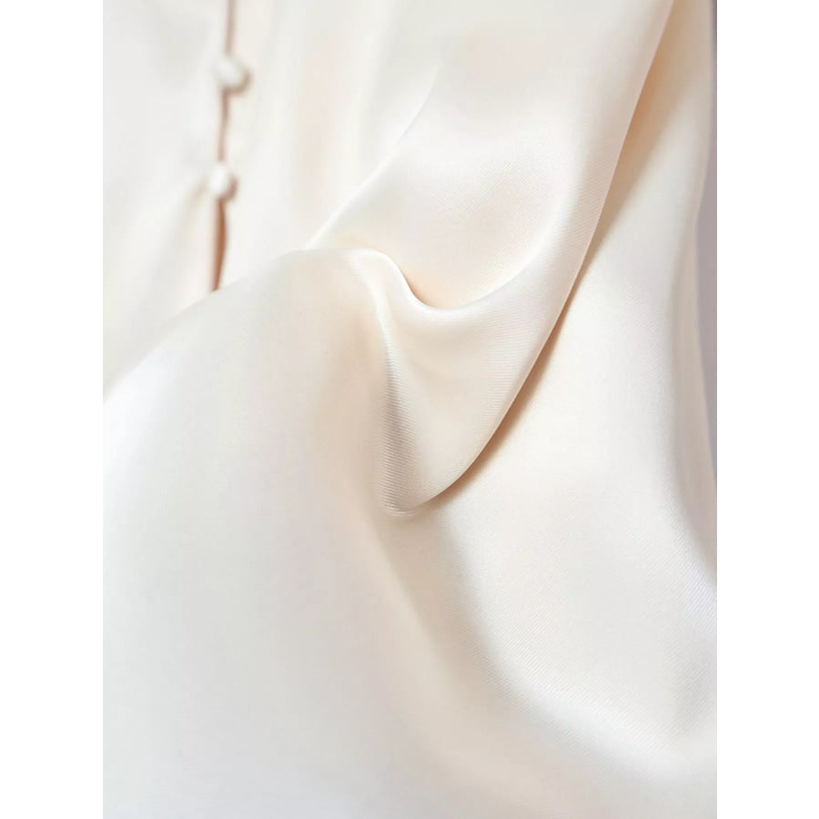 V-Neck Lantern Sleeve Midi Dress Apparel and Accessories