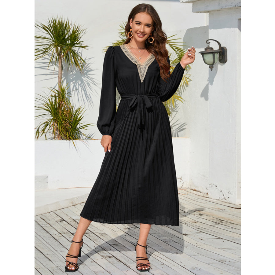 V-Neck Long Sleeve Pleated Dress Black / S Apparel and Accessories