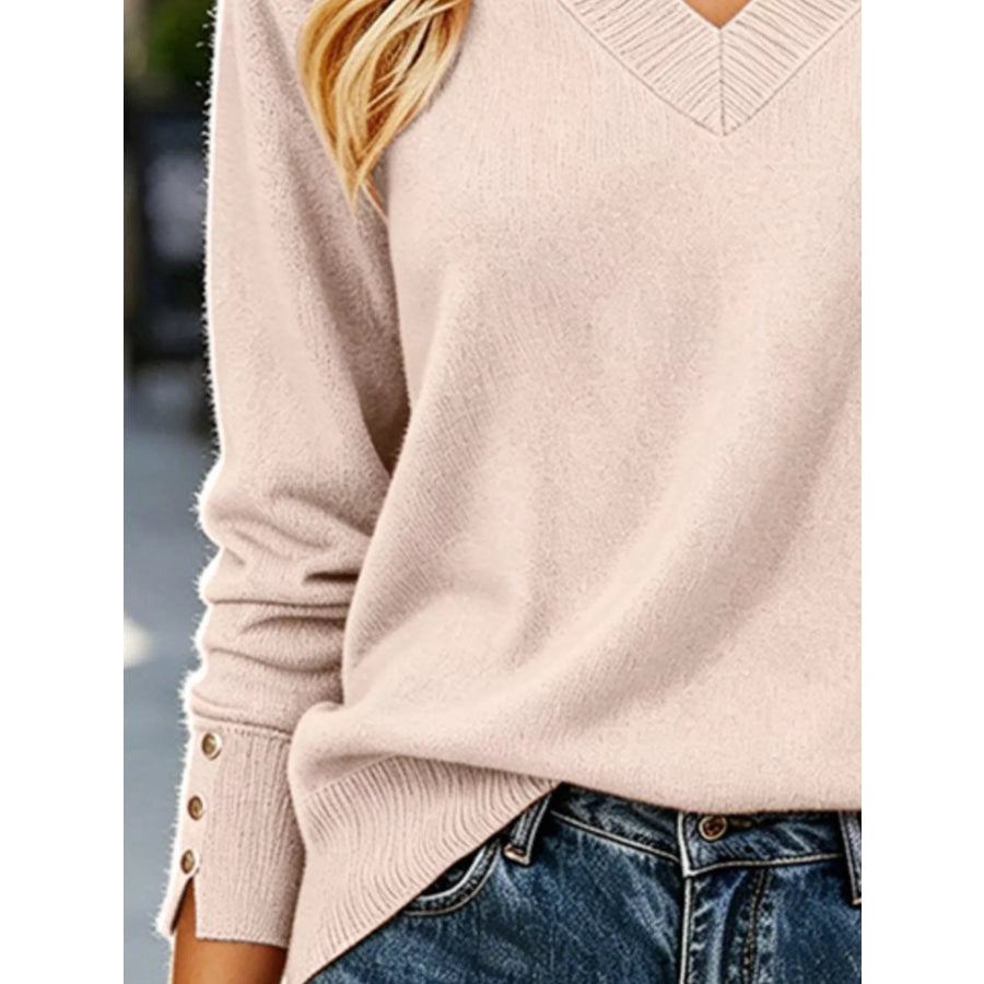 V-Neck Long Sleeve Sweater w Apparel and Accessories