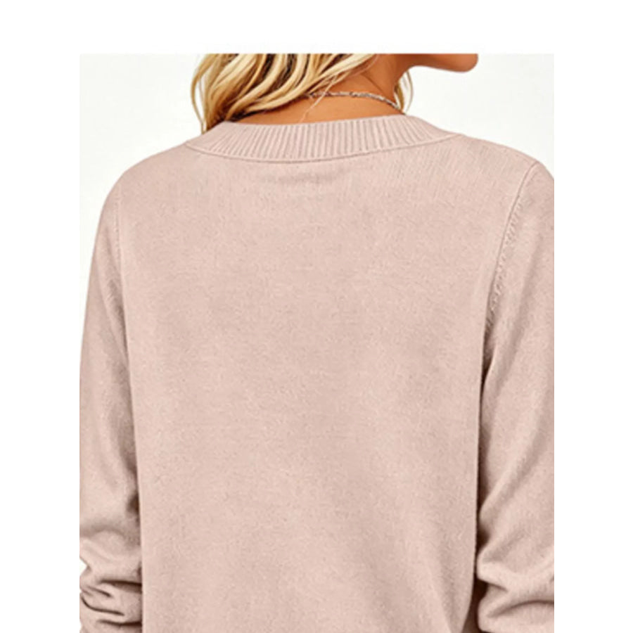 V-Neck Long Sleeve Sweater w Apparel and Accessories