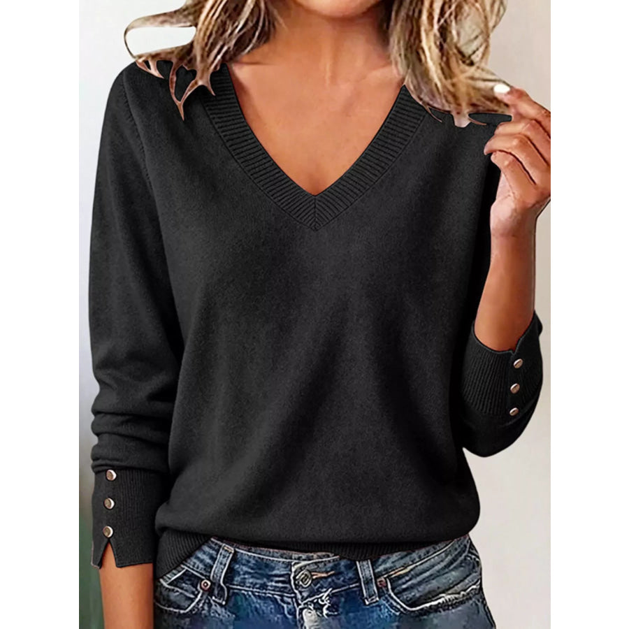 V-Neck Long Sleeve Sweater w Black / XS Apparel and Accessories