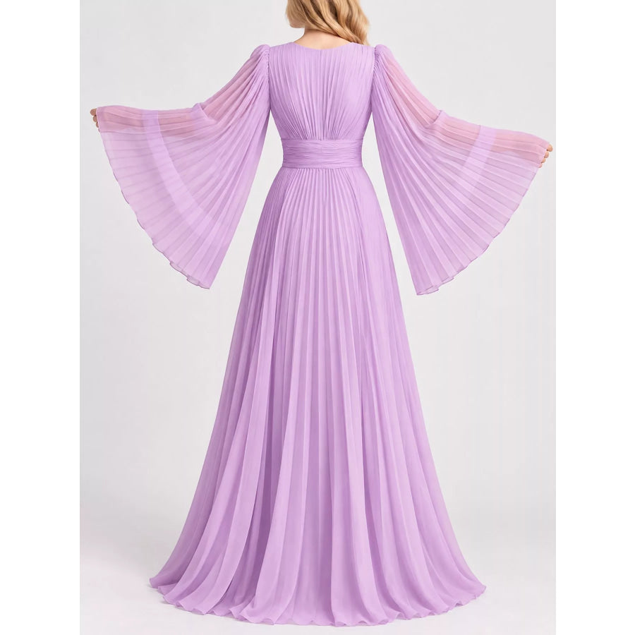 V-Neck Pleated Maxi Dress Apparel and Accessories
