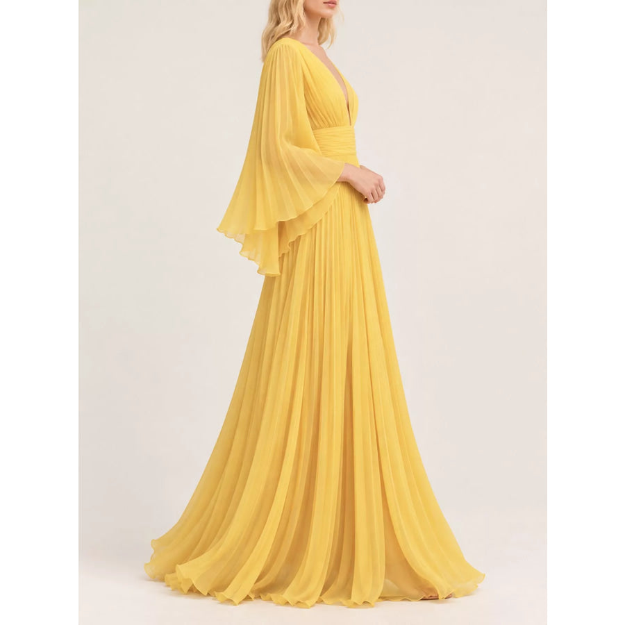 V-Neck Pleated Maxi Dress Apparel and Accessories