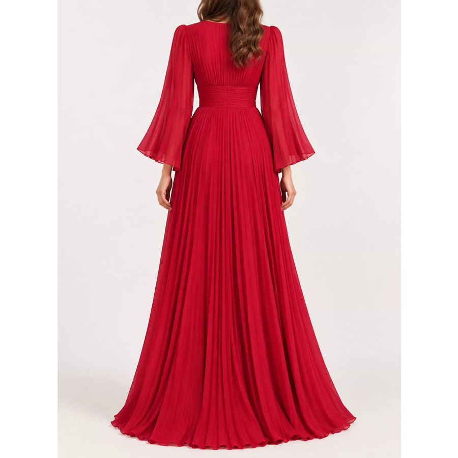 V-Neck Pleated Maxi Dress Apparel and Accessories