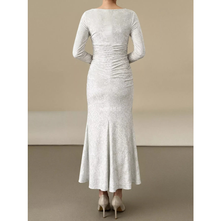 Velvet Ruched Bodycon Midi Dress Apparel and Accessories