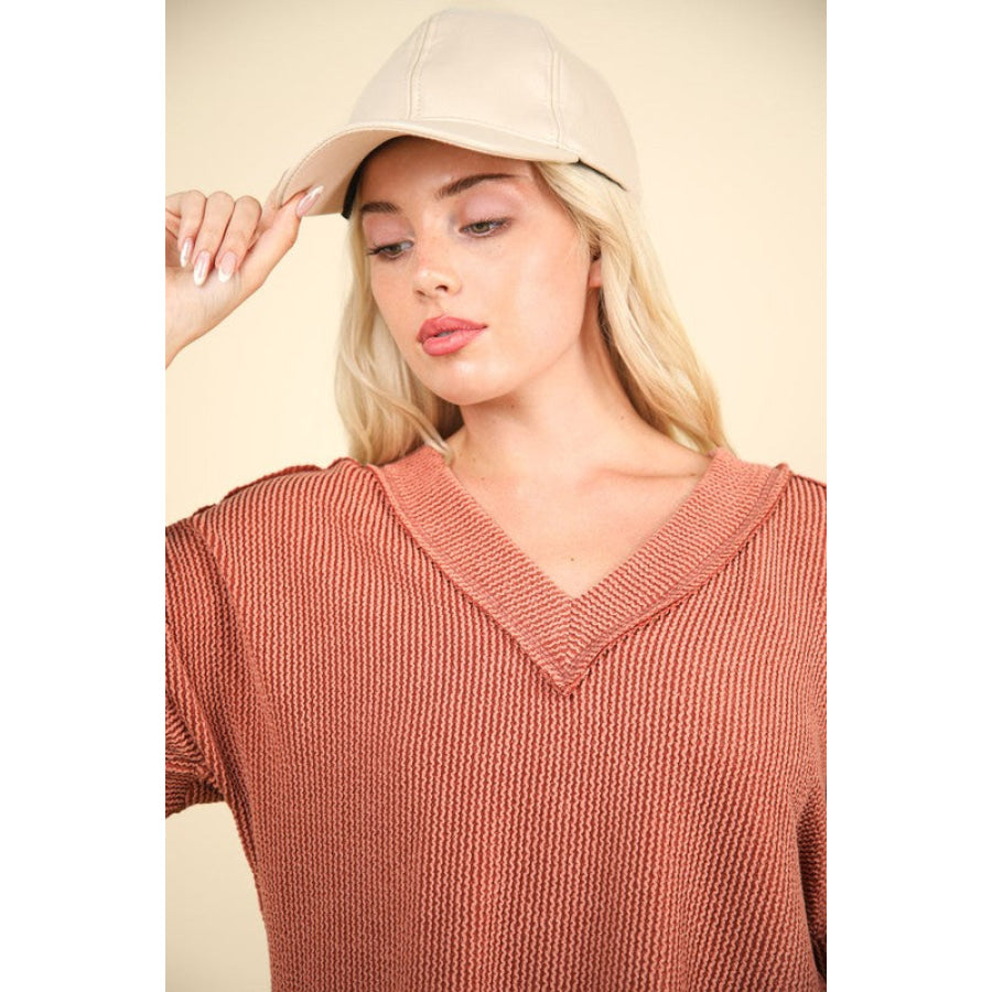 VERY J Two Tone Ribbed V-Neck Exposed Seam Top Apparel and Accessories