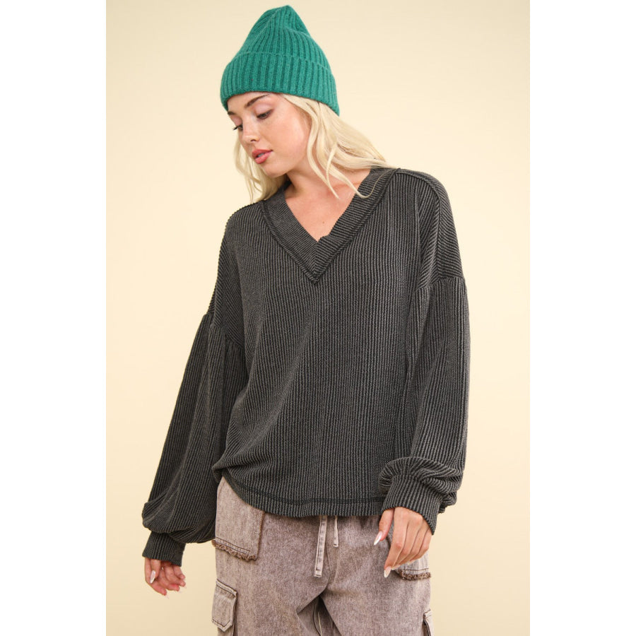 VERY J Two Tone Ribbed V-Neck Exposed Seam Top Charcoal / S Apparel and Accessories