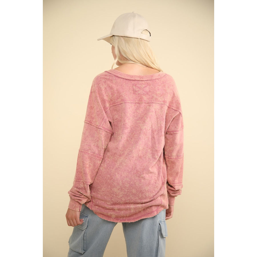 VERY J Washed V-Neck Exposed Seam Knit Top Mauve / S Apparel and Accessories