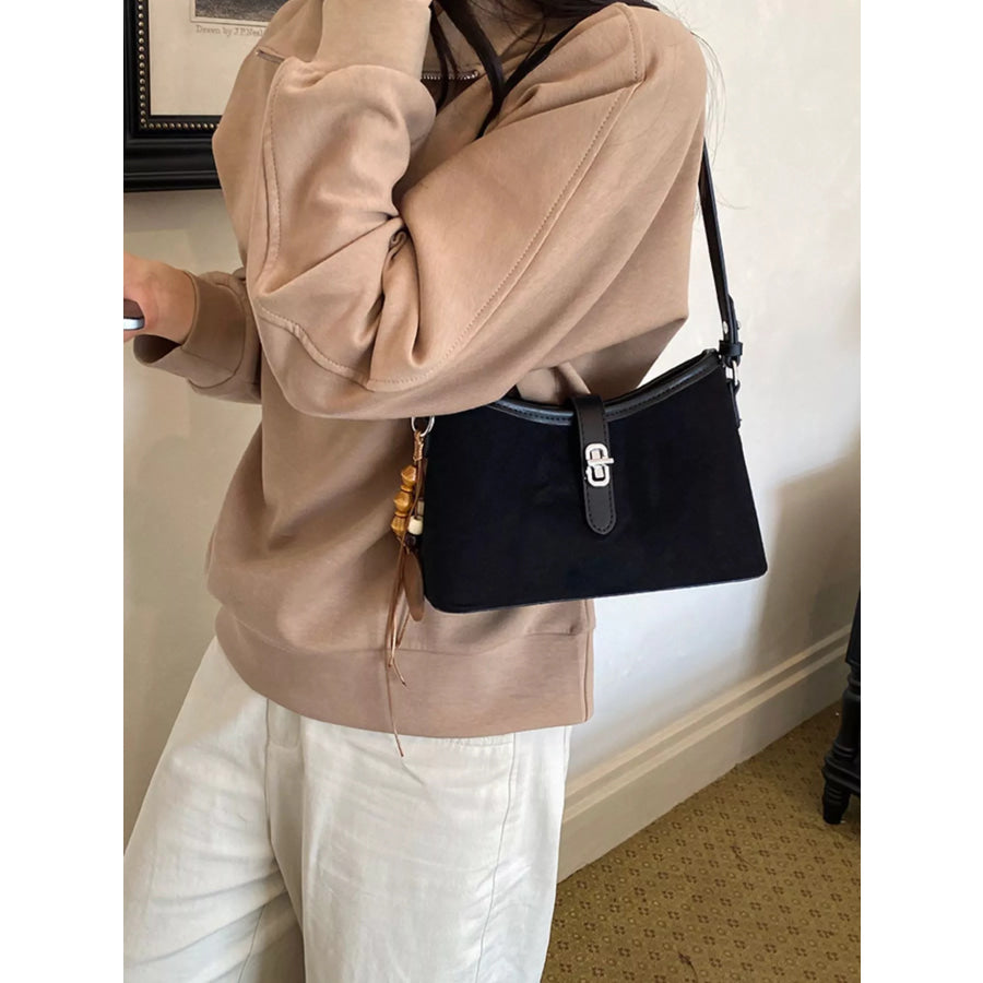 Vintage Buckle Detail Shoulder Bag Black / One Size Apparel and Accessories