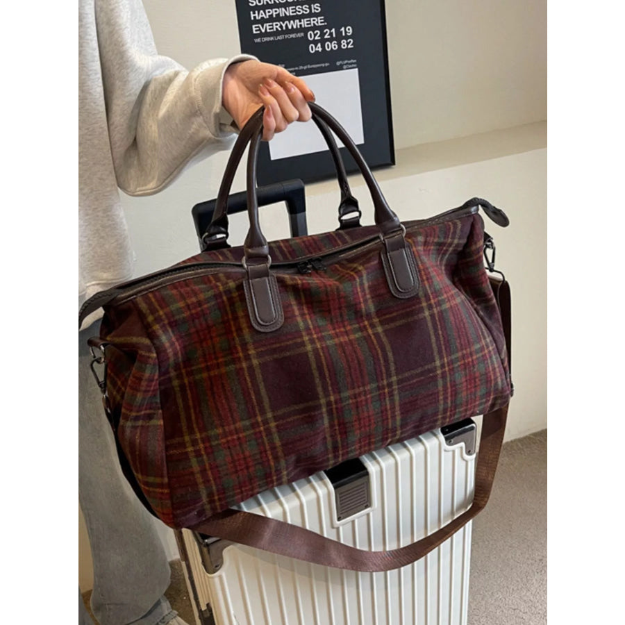 Vintage Plaid Pattern Travel Bag Burgundy / One Size Apparel and Accessories