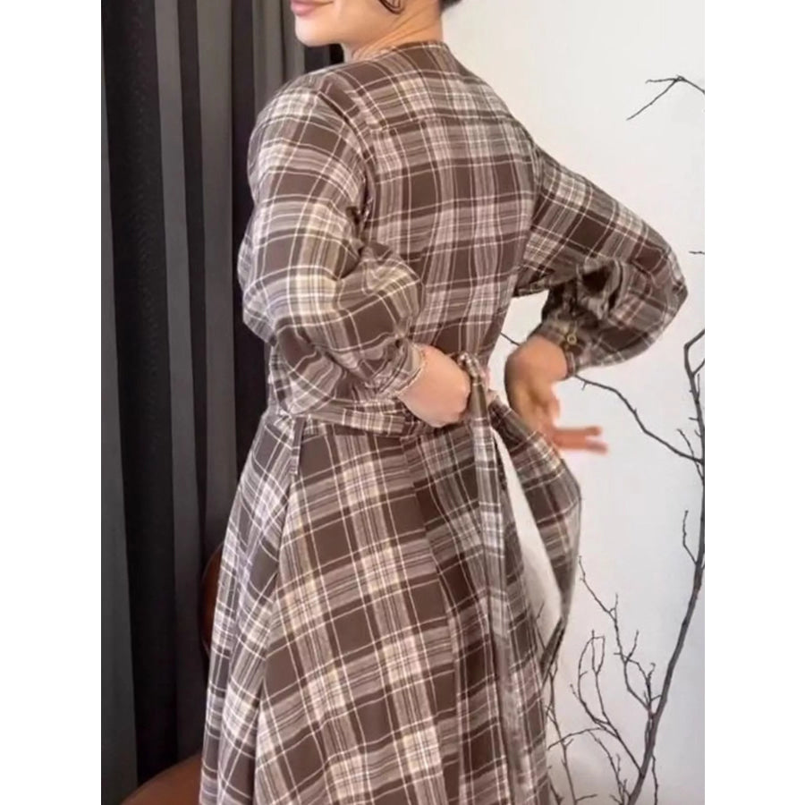 Vintage Plaid Puff Sleeve Midi Dress Apparel and Accessories