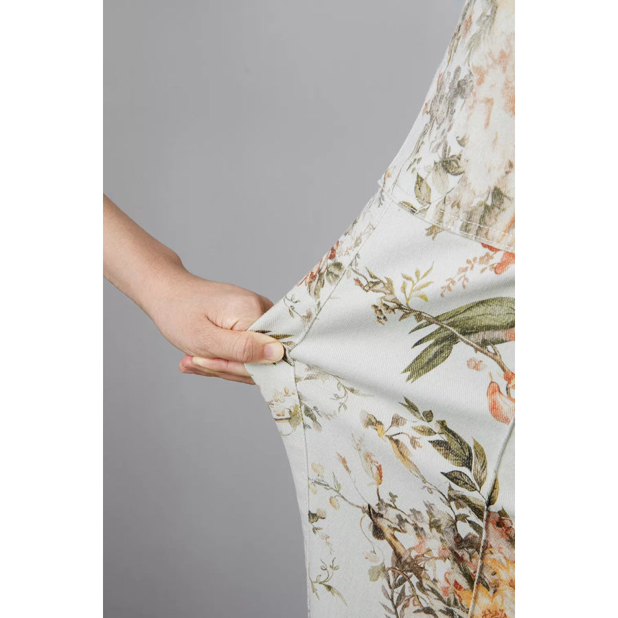 Vintage Style Floral Print High Waist Wide Leg Jeans Apparel and Accessories