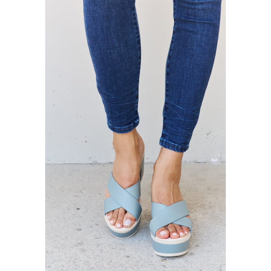 Weeboo Cherish The Moments Contrast Platform Sandals in Misty Blue footwear