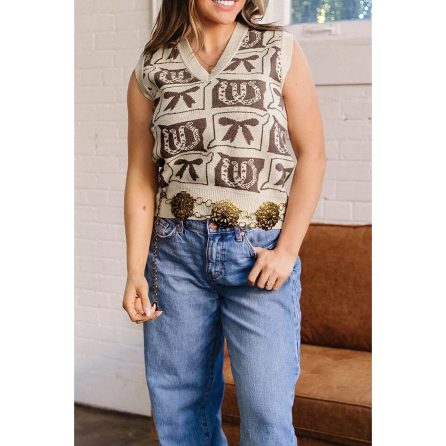 Western Horseshoe Bow Pattern Button Front Sleeveless Knit Sweater Apparel and Accessories