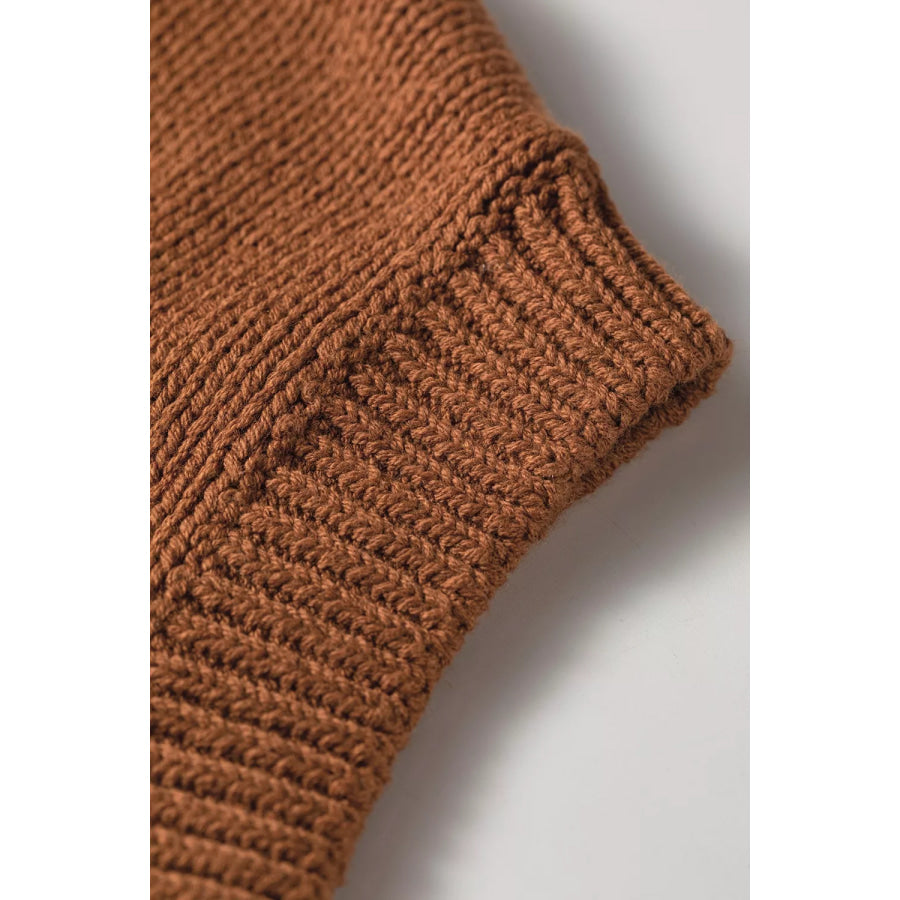 Western Horseshoe Pattern Short Sleeve Knit Sweater Apparel and Accessories