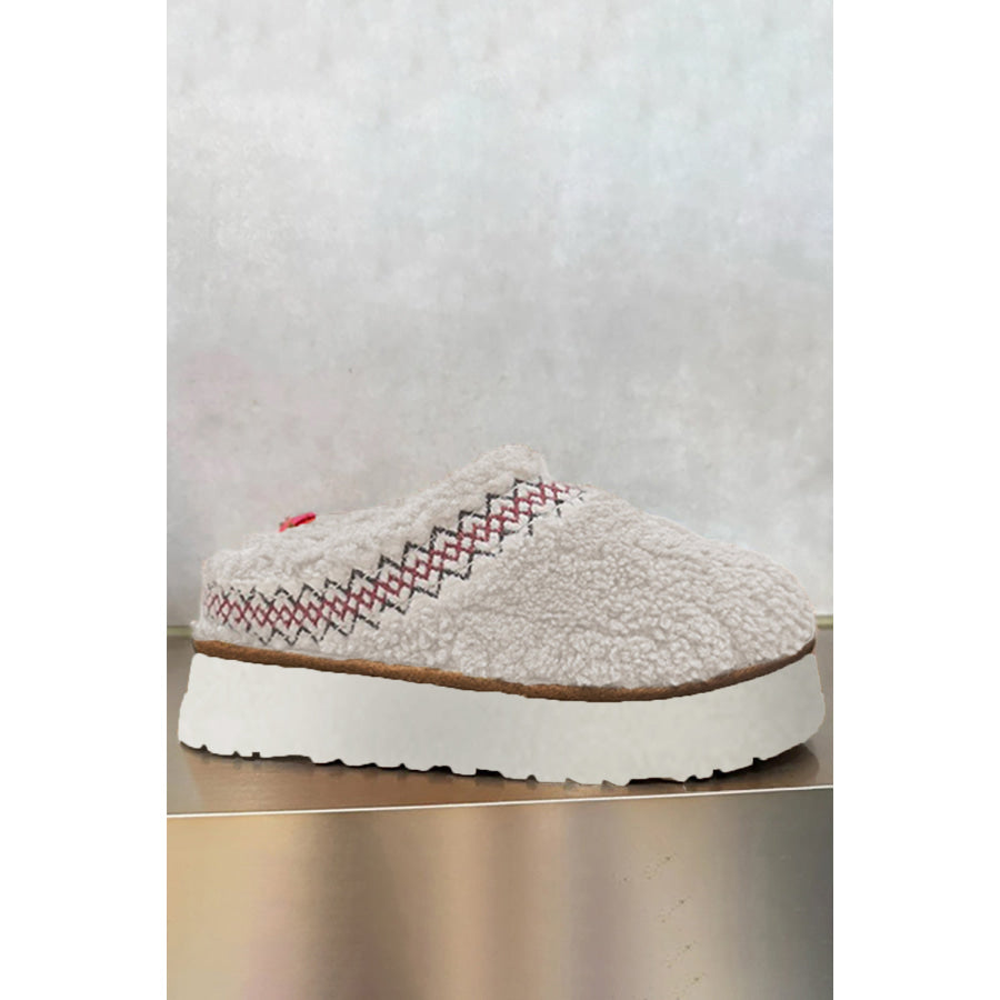 White Embroidered Sherpa Plush Thick Sole Winter Slippers Shoes & Bags/Slippers