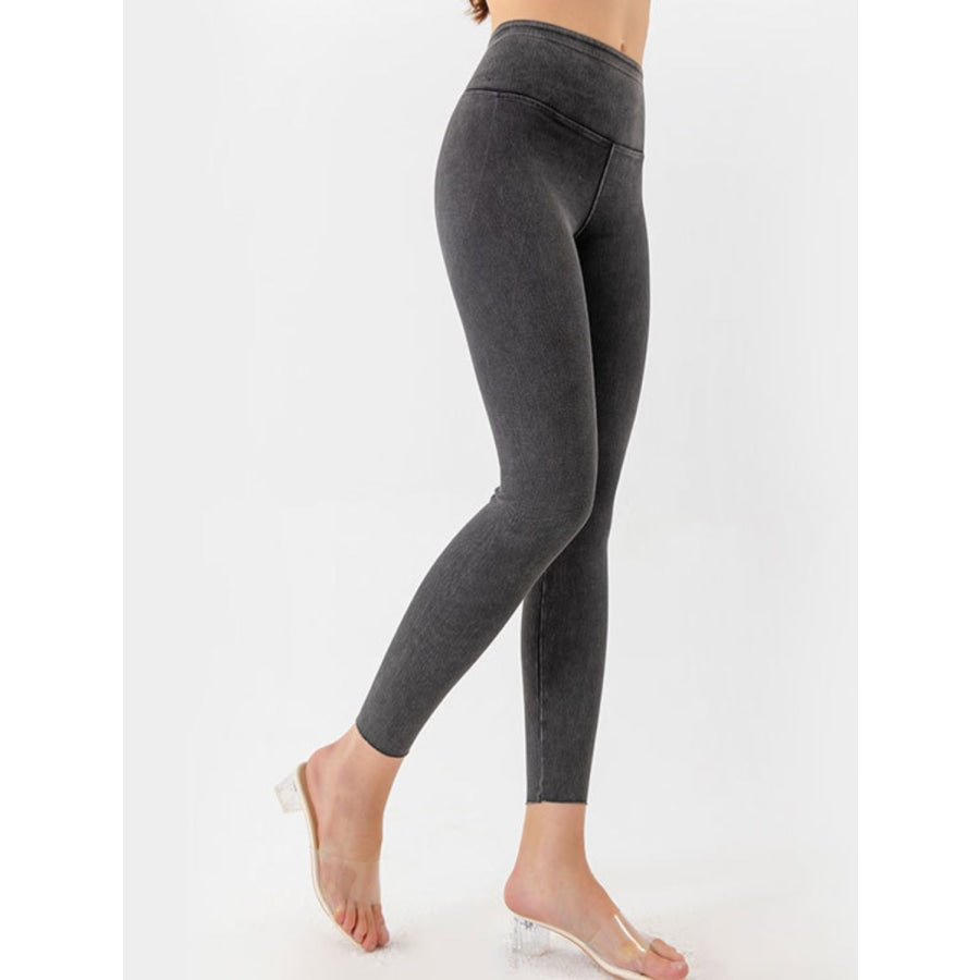 Wide Waistband Cropped Active Leggings