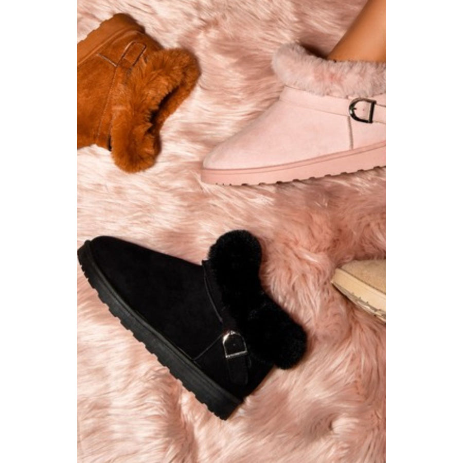 WILD DIVA Faux-Fur Buckle Round Toe Booties Black / 6 Apparel and Accessories