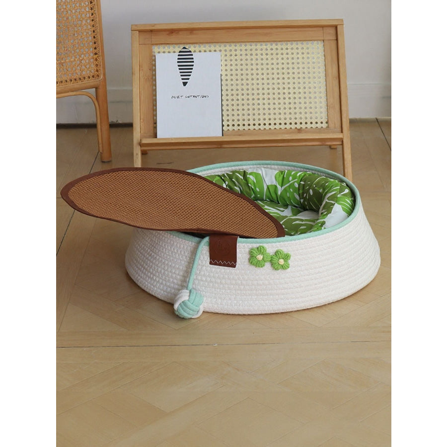 Woven Pet Nest with Toy Ball Green Sets(4 Pcs) / S Apparel and Accessories