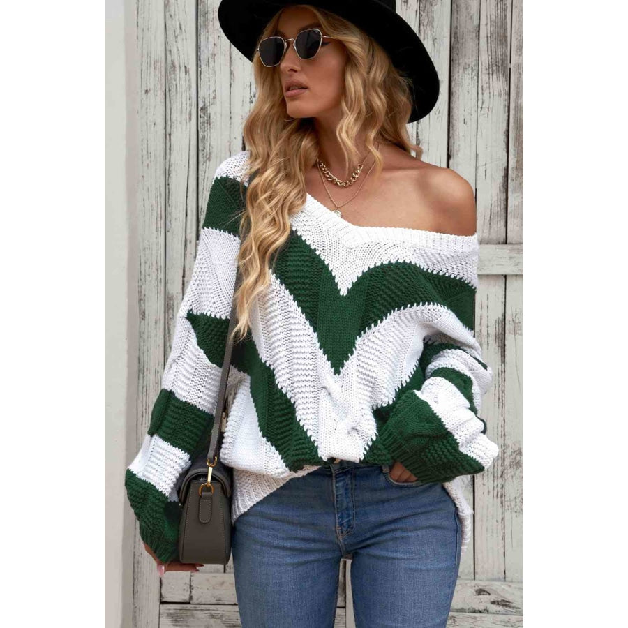 Woven Right Chevron Cable-Knit V-Neck Tunic Sweater Green / S