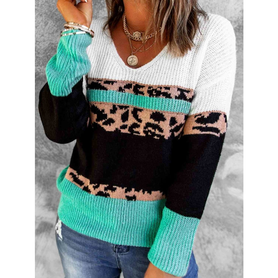 Woven Right Leopard Color Block V-Neck Rib-Knit Sweater Green / S