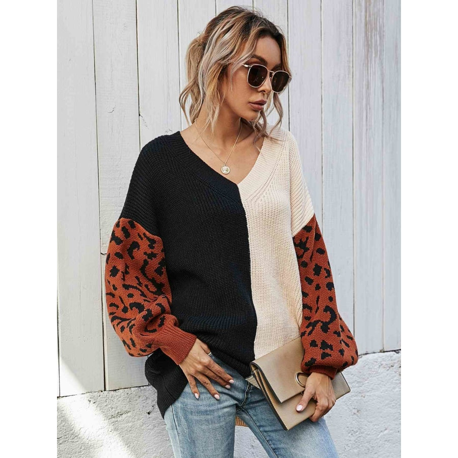 Woven Right Leopard Color Block V-Neck Tunic Pullover Sweater Black/Beige / S