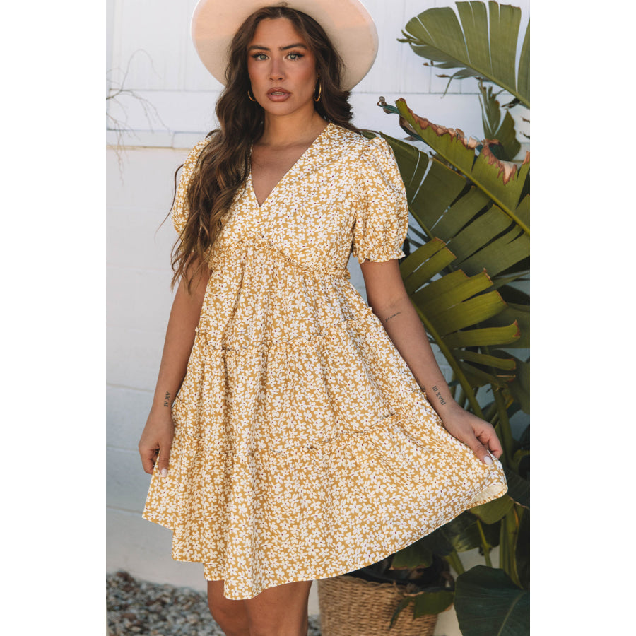 Yellow Floral Short Sleeve V Neck Frilly Tiered Mini Dress Dresses/Floral Dresses