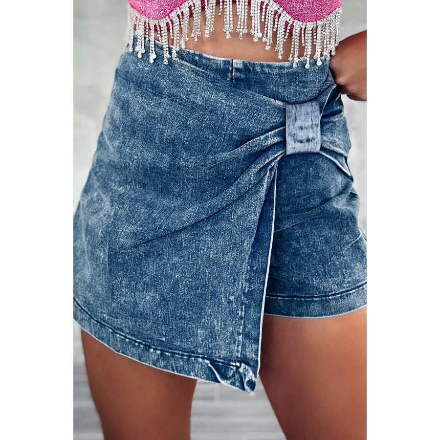 Zip Back Denim Skort Medium / 4 Apparel and Accessories