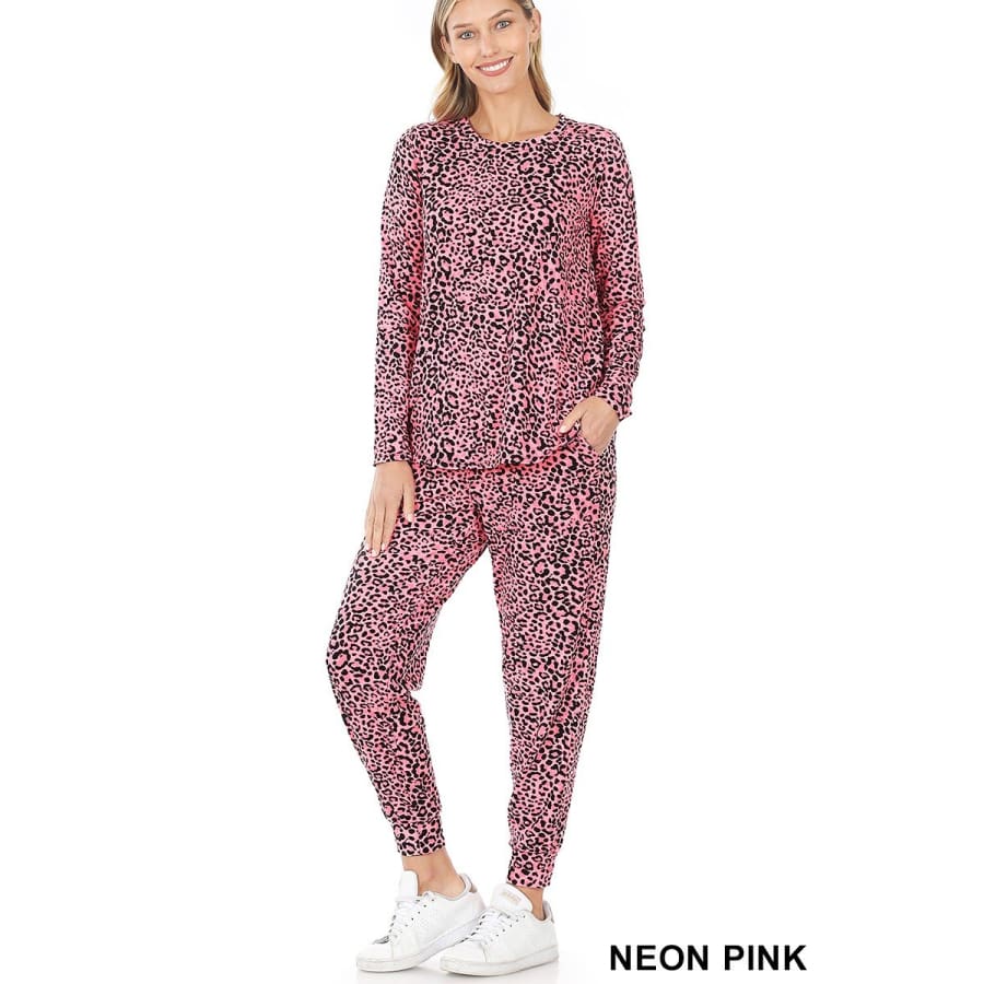 NEW! Buttery Soft Bright Leopard Print Brushed DTY Top and Jogger Set! Neon Pink / S Tops