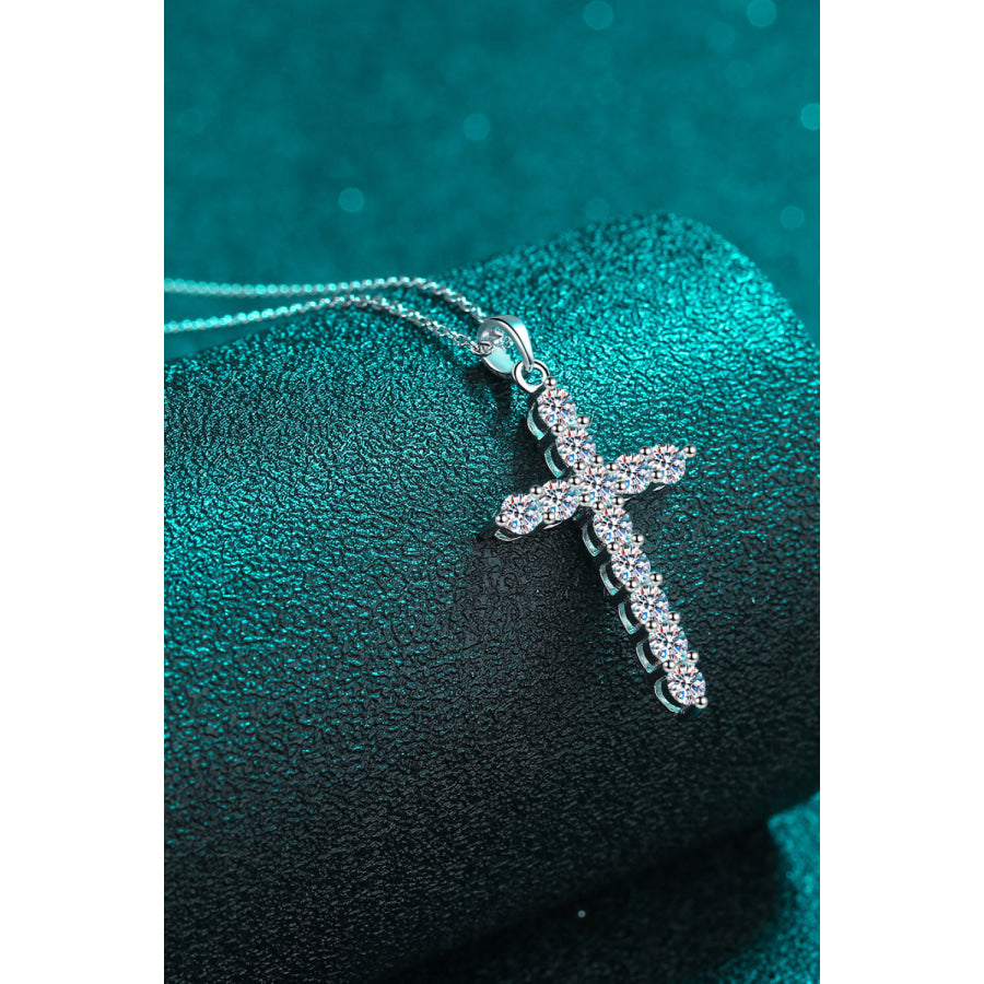 Moissanite Cross Pendant Chain Necklace Silver / One Size