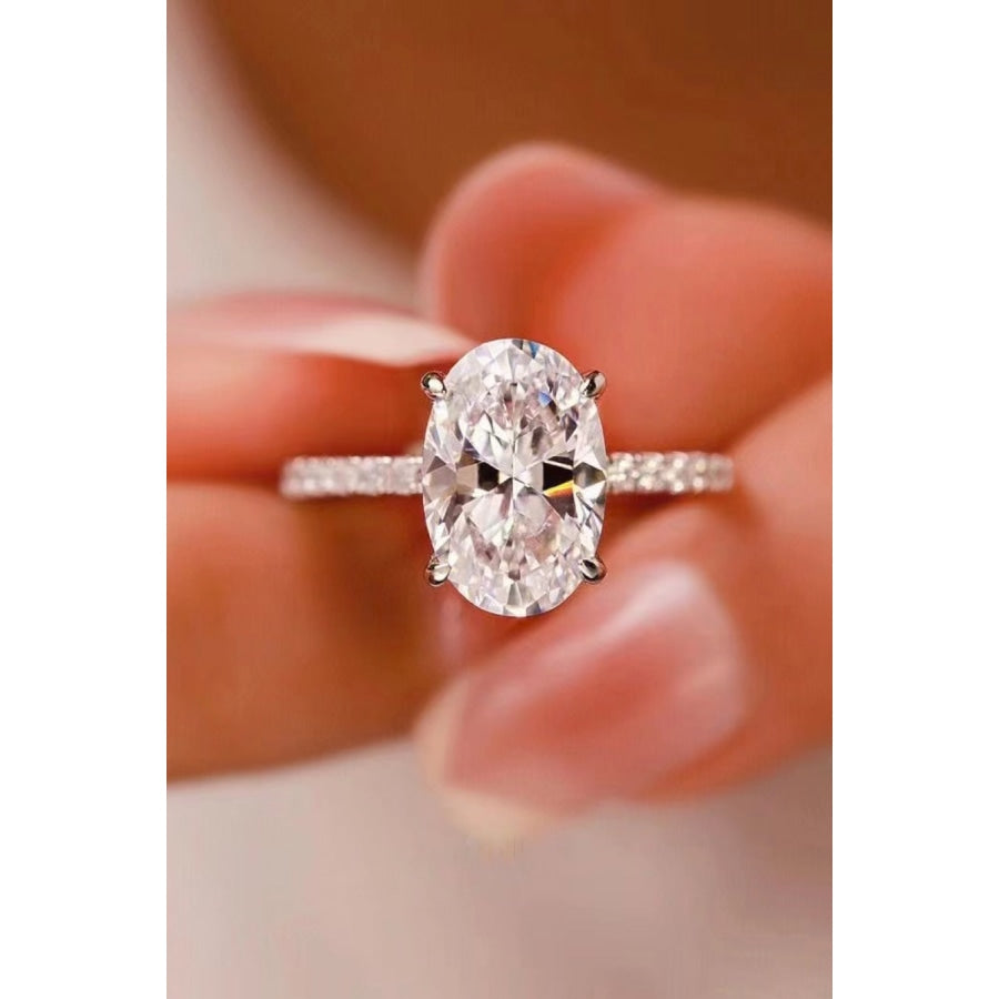 Platinum-Plated Side Stone 2 Carat Moissanite Ring