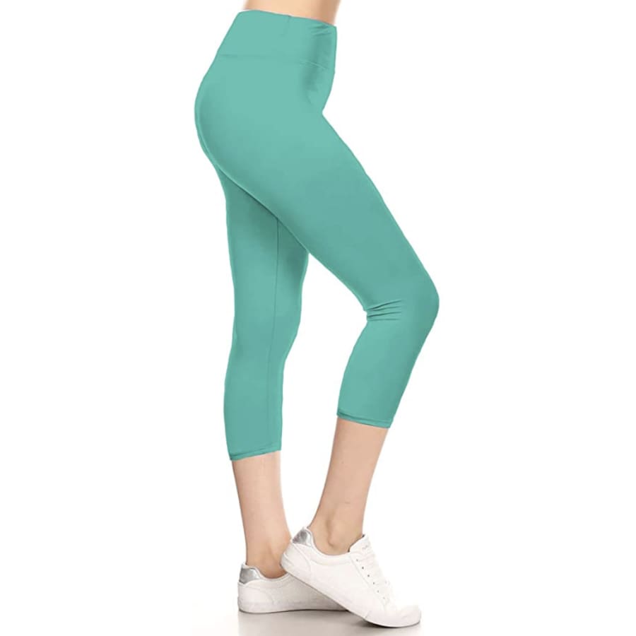 NEW! Solid Yoga Waist Capri Leggings! OS / Jade Leggings
