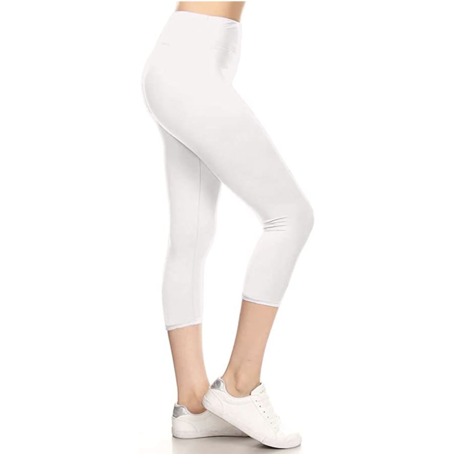 NEW! Solid Yoga Waist Capri Leggings! Curvy / White Leggings
