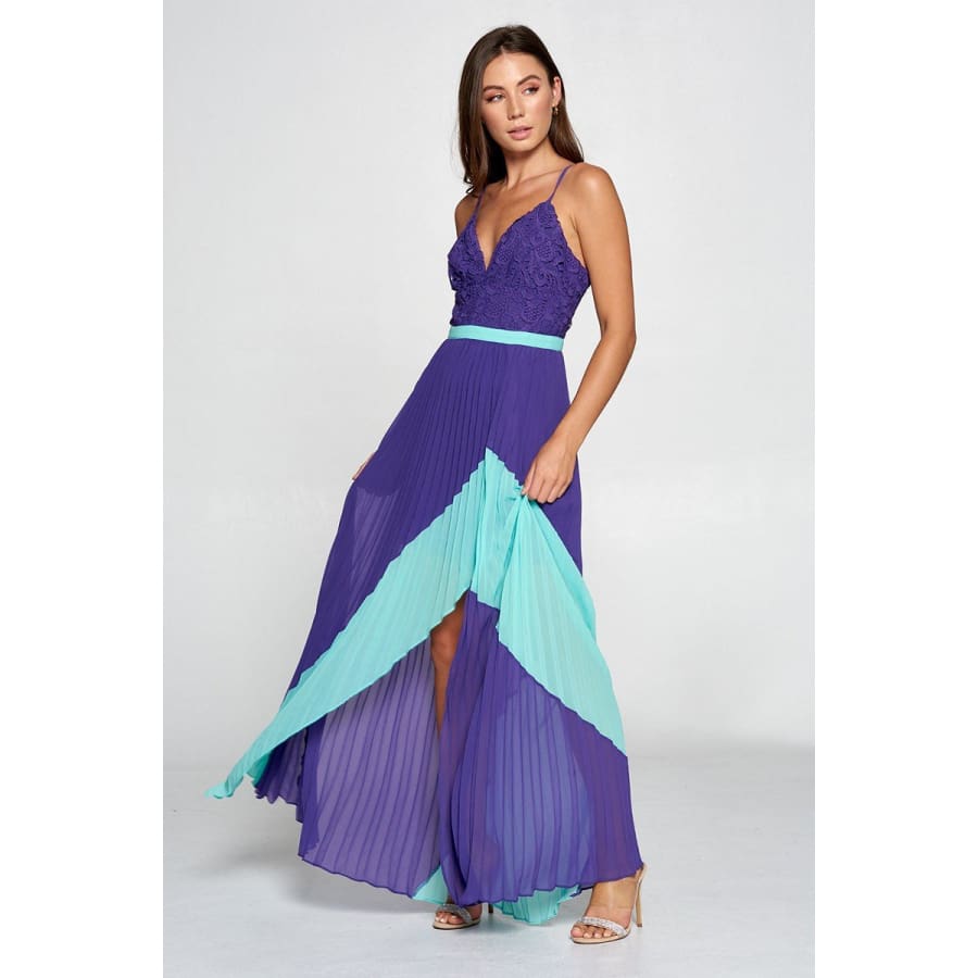 Strut & Bolt Caicos Lace Bodice Pleat Chiffon Two-Tone Georgette Gown S / Purple/Mint Dresses