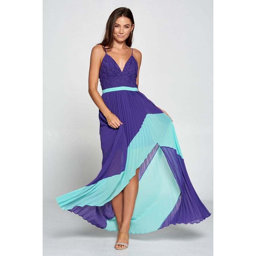 Strut & Bolt Caicos Lace Bodice Pleat Chiffon Two-Tone Georgette Gown S / Purple/Mint Dresses